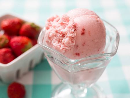 ICE CREAM WORLD