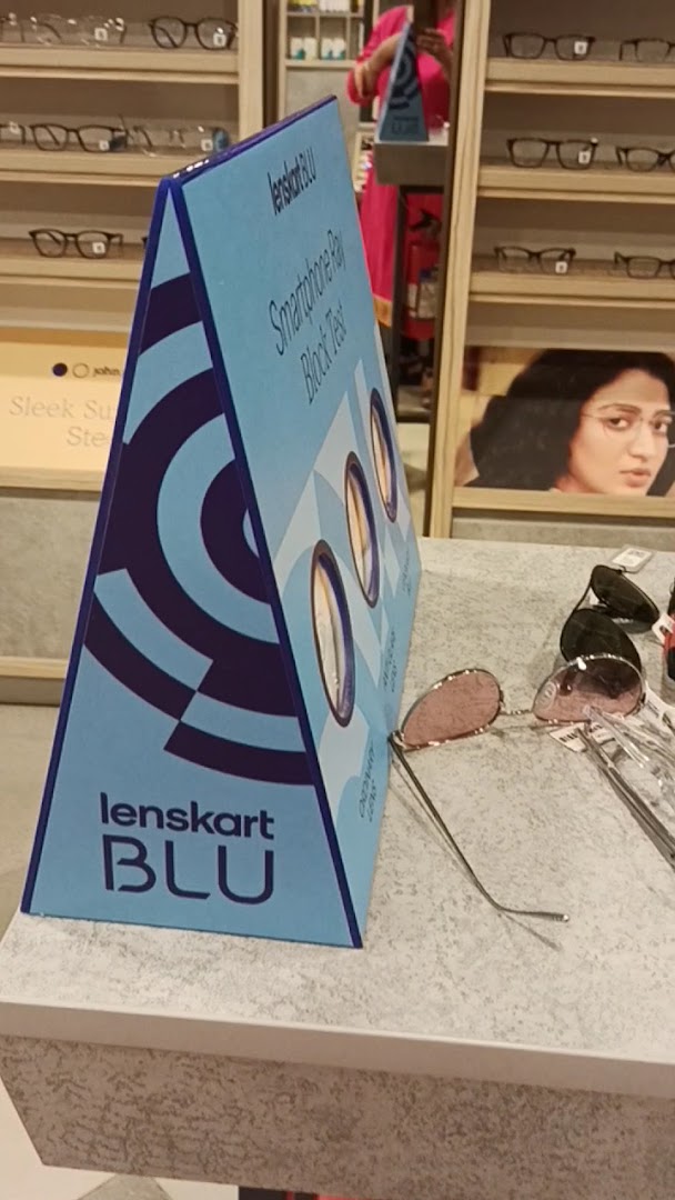 Lenskart.com Flagship Store at Chikuwadi, Borivali West (First Lens Replacement Free)