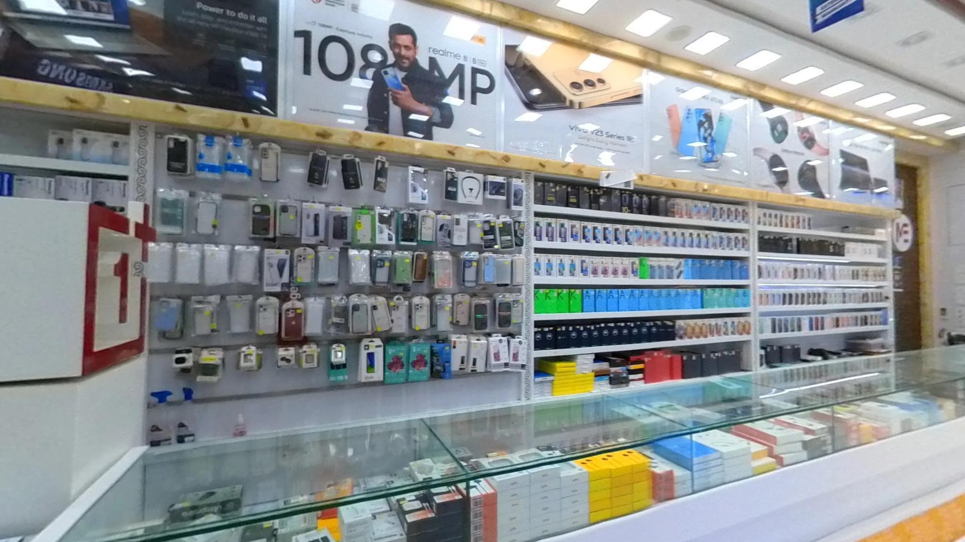 Meena Electronics-best mobile phone shop in malad east