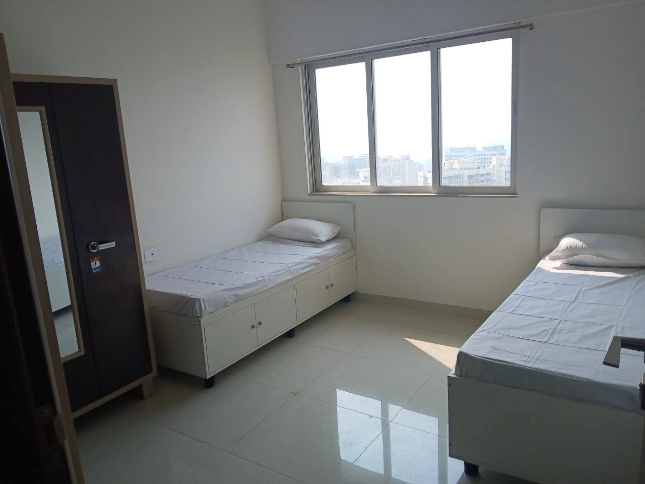 PG In Goregaon East Malad - Tenanto