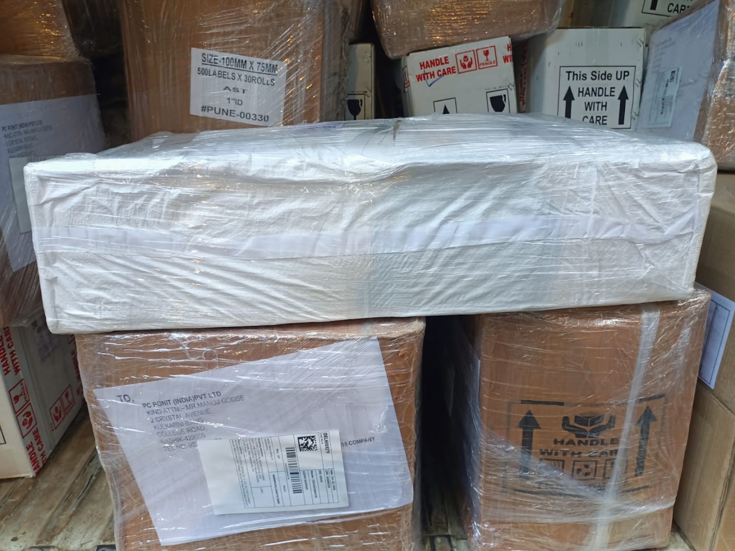 Piyanshi packers and movers