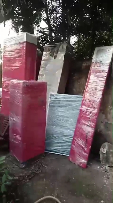 Piyanshi packers and movers