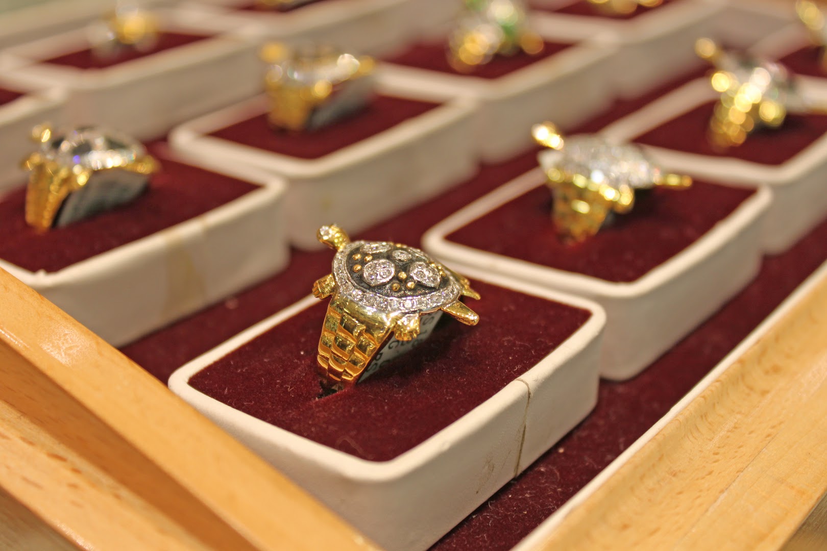 Shree Neminath Jewellers