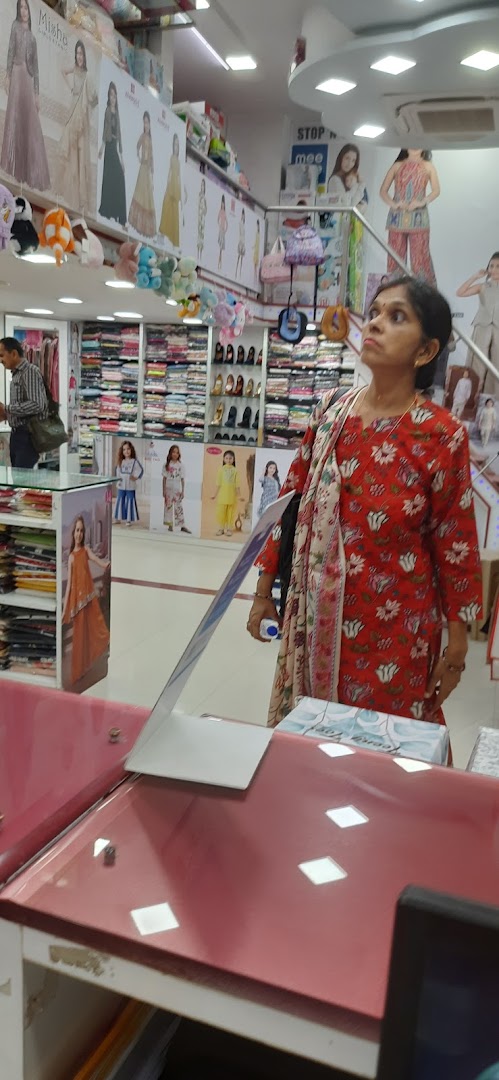Stop 'N' Shop Kids wear BORIVALI