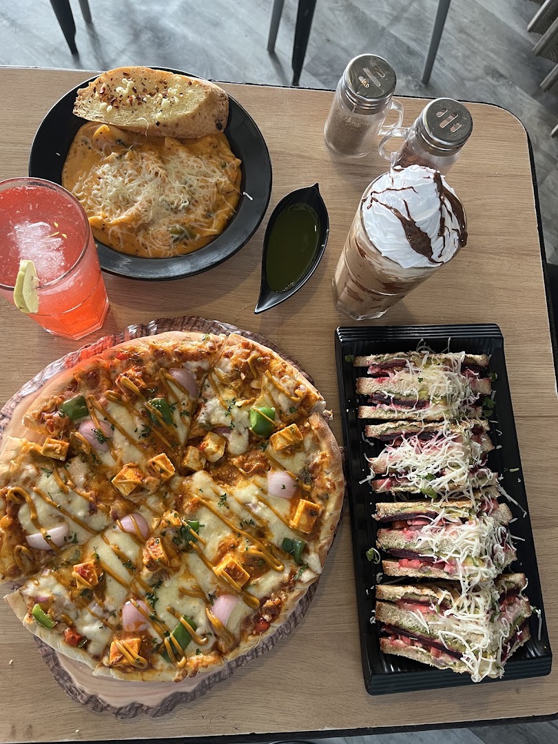 Tea Pea Cafe - I.C. Colony