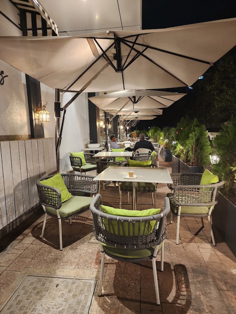 Thyme & Whisk Mulund