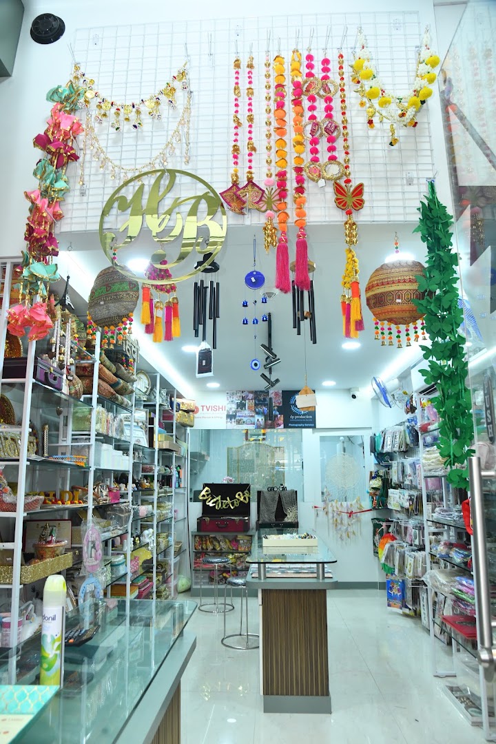 Tvishi Events & Giftings / Vaishali Decorators