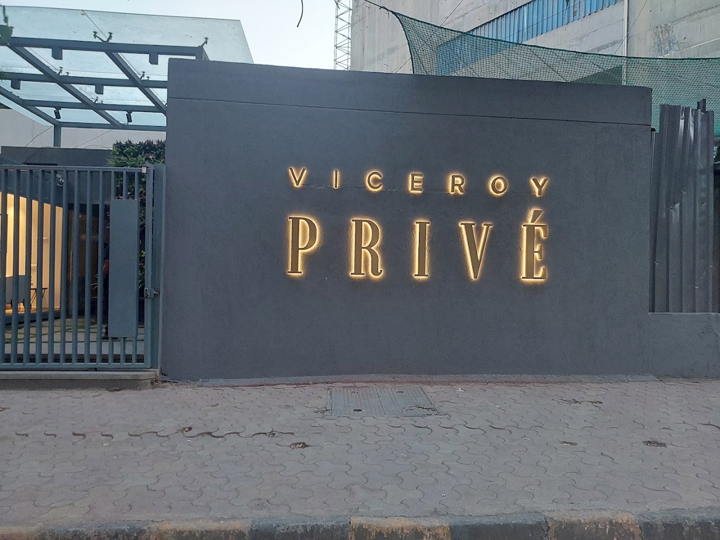 Viceroy PRIVE Luxury Apartments Kandivali East, Mumbai